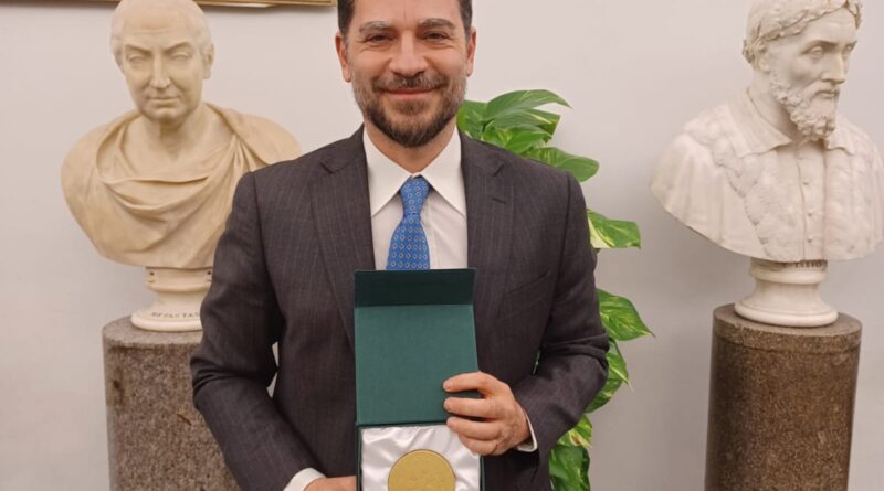 Roma: Premio Ambasciatore del Bene all’oncologo campano Corso –“Lo dedico alle persone che lottano contro il cancro”.